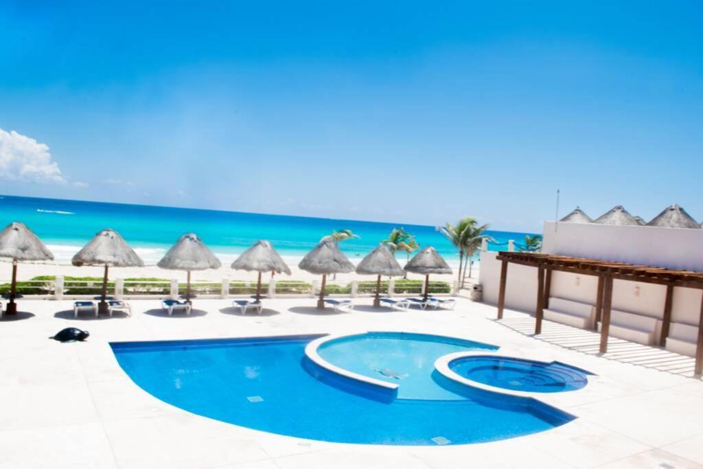 Villas Marlin 108, A Pie De Playa, Albercas, Jacuzi, Ubicacion Inmejorable Канкун Екстериор снимка