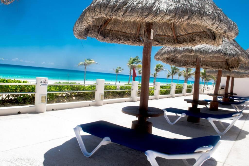 Villas Marlin 108, A Pie De Playa, Albercas, Jacuzi, Ubicacion Inmejorable Канкун Екстериор снимка