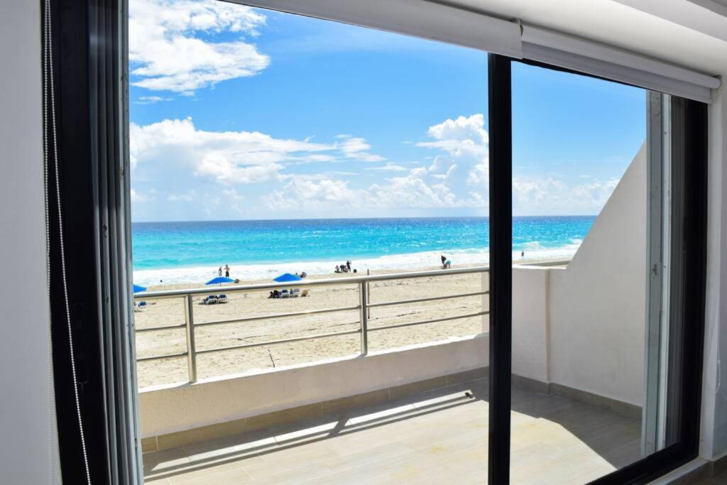 Villas Marlin 108, A Pie De Playa, Albercas, Jacuzi, Ubicacion Inmejorable Канкун Екстериор снимка