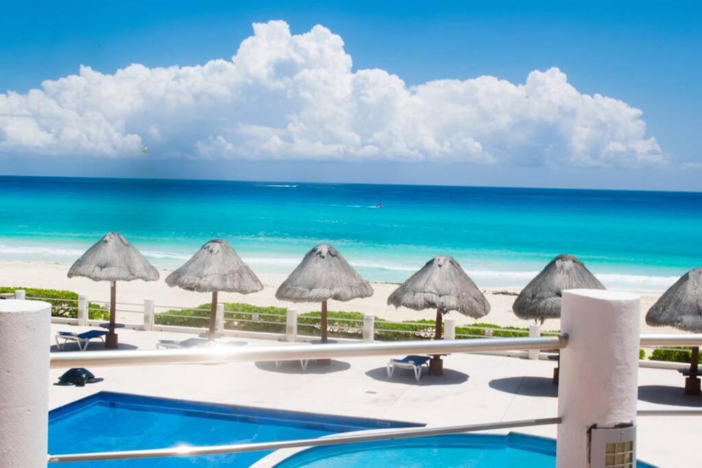 Villas Marlin 108, A Pie De Playa, Albercas, Jacuzi, Ubicacion Inmejorable Канкун Екстериор снимка